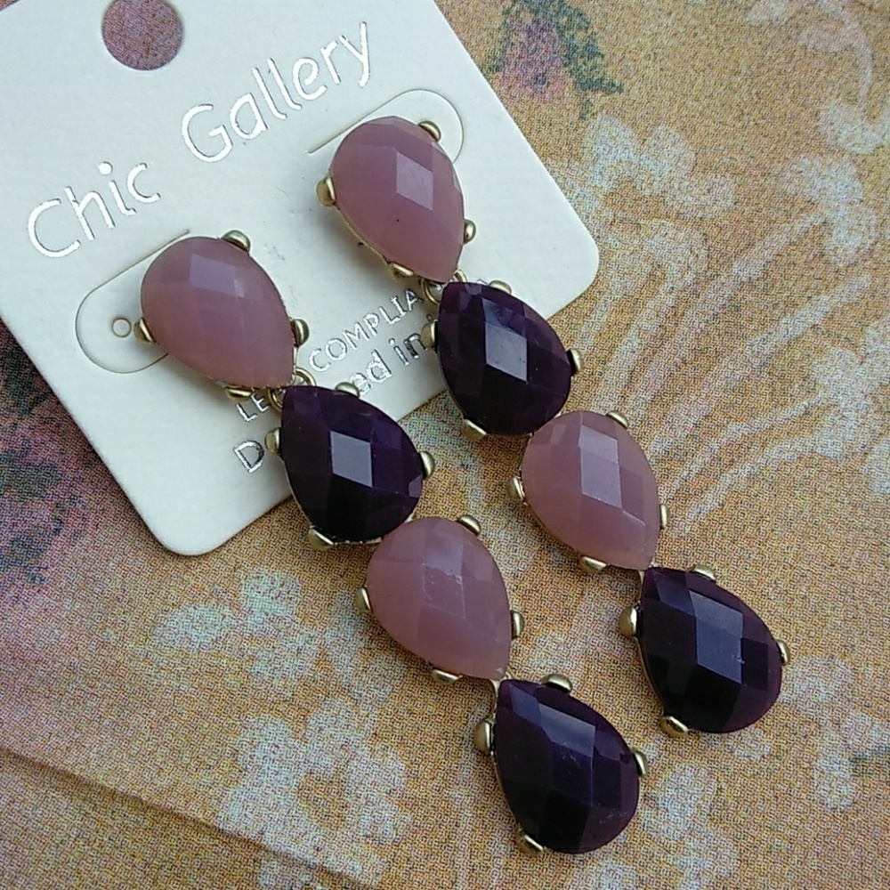 Earrings - Picture 2 of 3